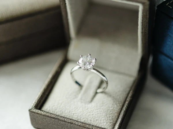Natuurlijke diamant VS synthetische diamant