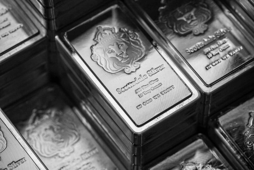 Wat bepaalt de goud- en zilverprijs?